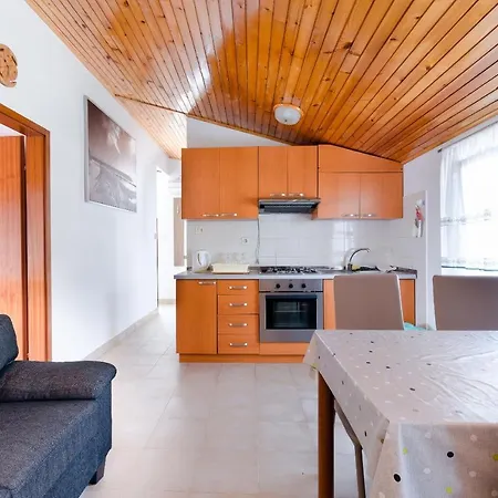 Apartments Ratko Rakalj Exterior photo
