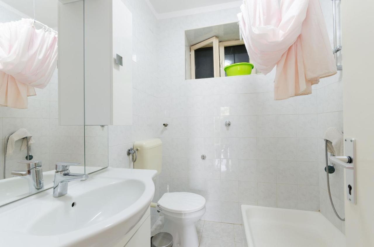 Apartment Ratko Rakalj